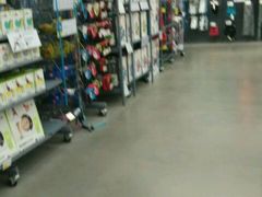 -迪卡侬(金龙湖店)