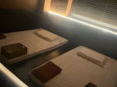 -泰·菩提树下[泰式按摩x精油SPAx肩颈头疗](新景店)