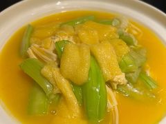 竹荪烩鲜腐竹-麻六记(凤凰汇店)