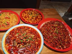 -先启半步颠小酒馆(常熟万达广场店)