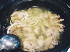 -东椰·海南椰子鸡火锅(朝阳门店)