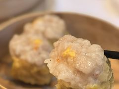 蟹黄干蒸烧卖-白天鹅宾馆-宏图府餐厅