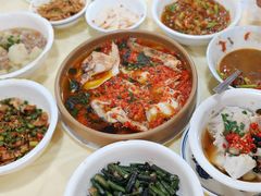 -笨罗卜浏阳菜馆(太平街店)