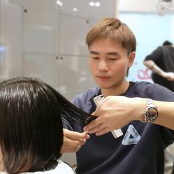 -Kraemer Paris  苏豪路易士·嘉玛发廊