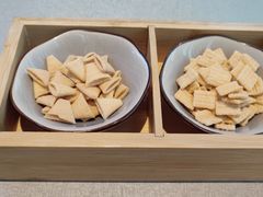 -有红鸡毛店·川菜(建设路店)