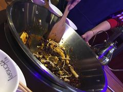 -红牌美蛙鱼头火锅(万辉国际广场店)