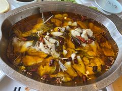-鑫巴蜀小镇 · 水煮鱼专研店(玉桥店)