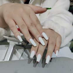 -艾珂·美甲美睫