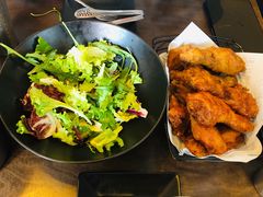 -校村炸鸡(弘大)