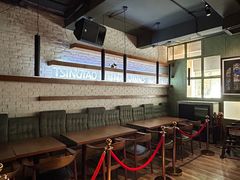 -JINNS锦时 steak&pizza(浸信会礼拜堂旧址店)