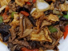 肉炒山蘑-小媳妇凉粉(浑源店)