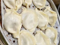 牛肉韭黄饺子-西安贾三灌汤包·回坊小吃·清真炒菜(北院门总店)