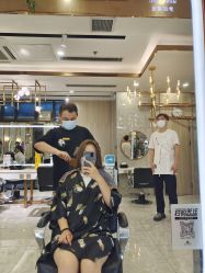-Meng Lang 梦郎白金店