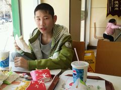 -华莱士·全鸡汉堡(艳粉店)