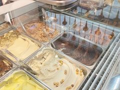 -VENCHI 闻绮(上海佛罗伦萨小镇店)