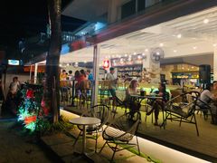 -Cha Cha's Beach Cafe