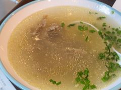 -大食代美食广场(上海中心店)