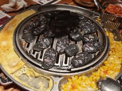 -青瓦炭韩潮烤肉(花园道店)