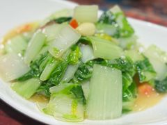 -乡村馕坑肉·烧烤·新疆菜·本地人更爱吃(阿勒泰首店)