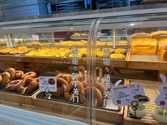 -红星前进面包牛奶公司(君太店)