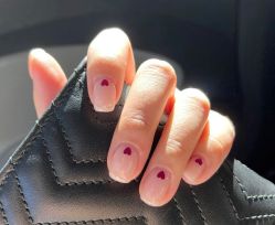 -阿噶西美甲美睫