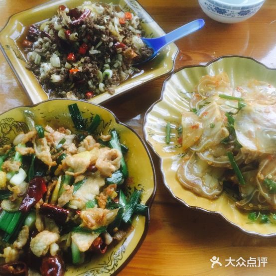 宣威土八碗(茶香雅筑一期别墅店)