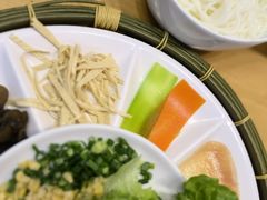 -云锦过桥米线(恒创蜀都公馆店)