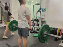 -汗水空间私教健身连锁(SM广场店)