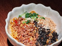 -肆海小川菜酒馆Wine Bistro (青年路店)