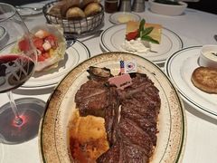 -Wolfgang’s Steakhouse 沃夫冈牛排馆(上海白玉兰广场店)