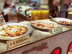 弄堂里的卤鸡爪-弄堂里(雨花客厅店)