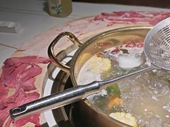 -牛人日志·鲜牛肉骨汤火锅(万科里瑧店)