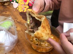 -王记肉火烧早餐中国店