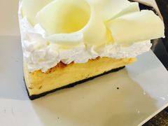 -莓园冰淇淋店