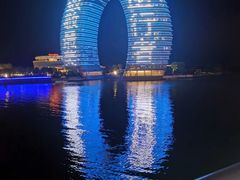 -湖州太湖旅游度假区-月亮广场