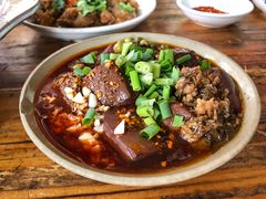 -谢老五跷脚牛肉·非遗传承店