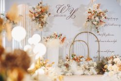 -艾米婚纱&婚礼策划