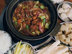 重庆鸡公煲小煲-宏大运餐厅(传媒大学店)