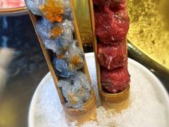 圆满双拼-小天鹅火锅·一线江景洪鼎旗舰店(洪崖洞店)
