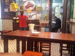 大堂-陈光记烧腊(长寿路店)