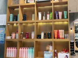 -时尚殿堂明星门店