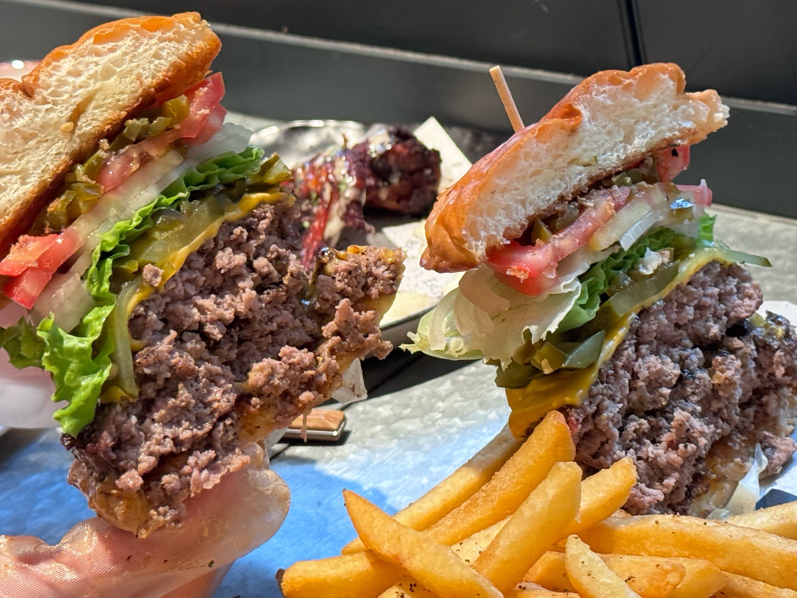 汉堡与冰淇淋的碰撞💥