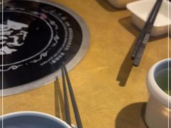 -左庭右院鲜牛肉火锅(金山万达店)