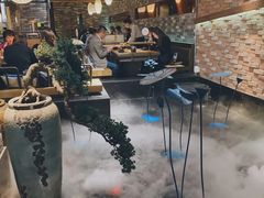 -湊湊火锅·茶憩(杭州湖滨银泰in77店)
