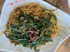 开洋葱油拌面送蛋皮汤-东泰祥生煎馆(重庆北路店)