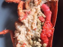 波士顿龙虾-六合极品海鲜锅物