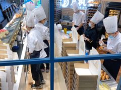 面包甜点陈列柜-月枫堂(长春这有山店)