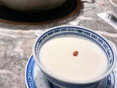 杏仁豆腐-禄婶鸡煲·打边炉