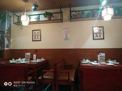 -窄巷子陕菜馆·地道陕西菜(粉巷店)