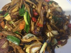 -有喜胶东小馆(超极合生汇太申祥和店)